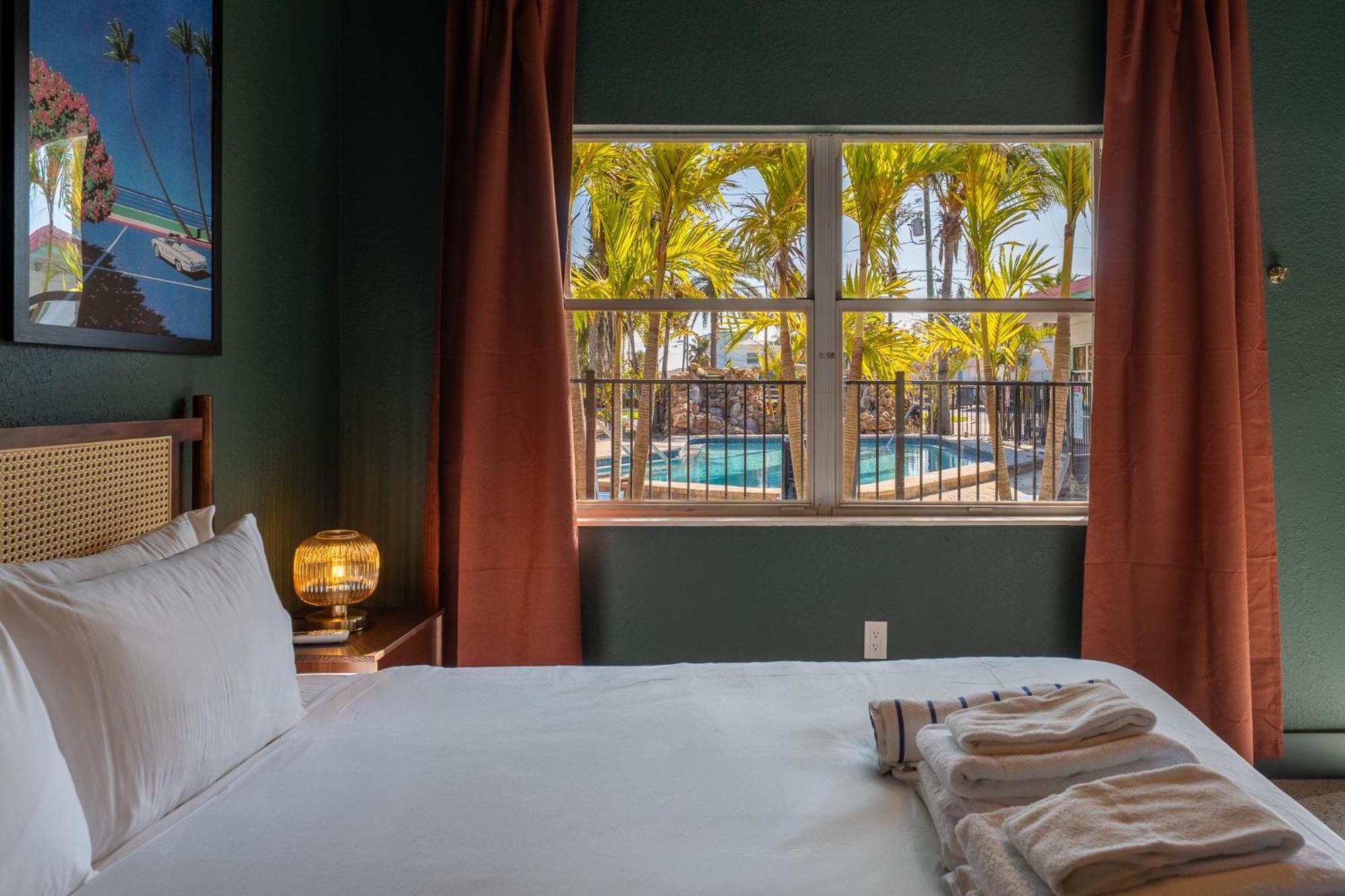 Monaco Vacation Rentals Clearwater Beach Buitenkant foto